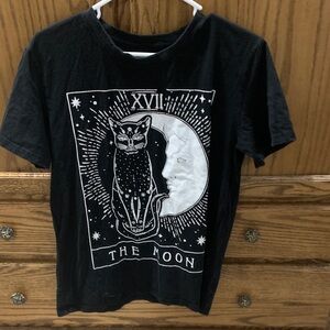 SHEIN Black Graphic Tee with Cat and Moon Design